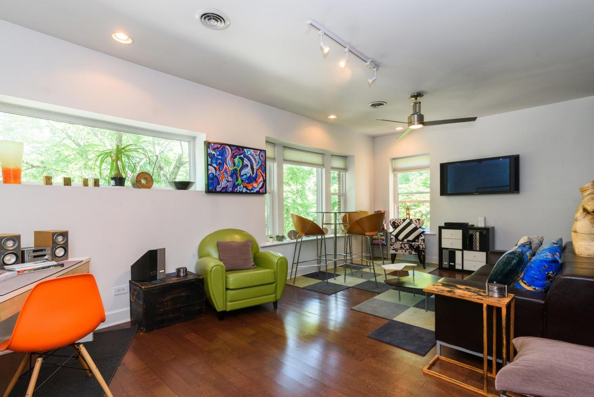 House 5863- Chicago'S Premier Bed And Breakfast Exterior photo