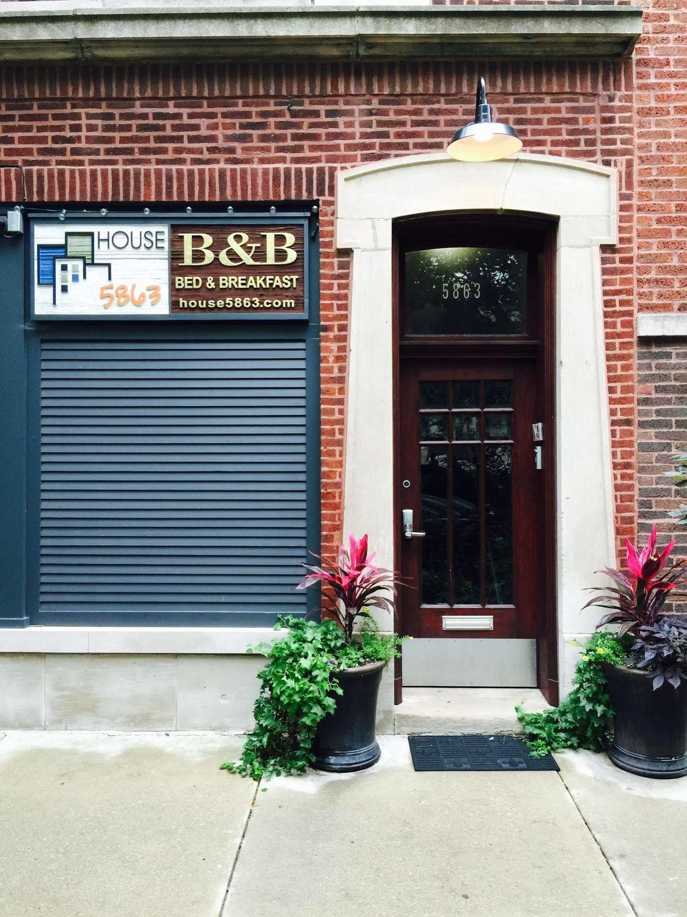 House 5863- Chicago'S Premier Bed And Breakfast Exterior photo